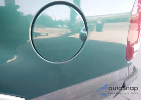 2001 Ford Explorer Xlt from USA, damaged, VIN 1FMZU83P81UB59874